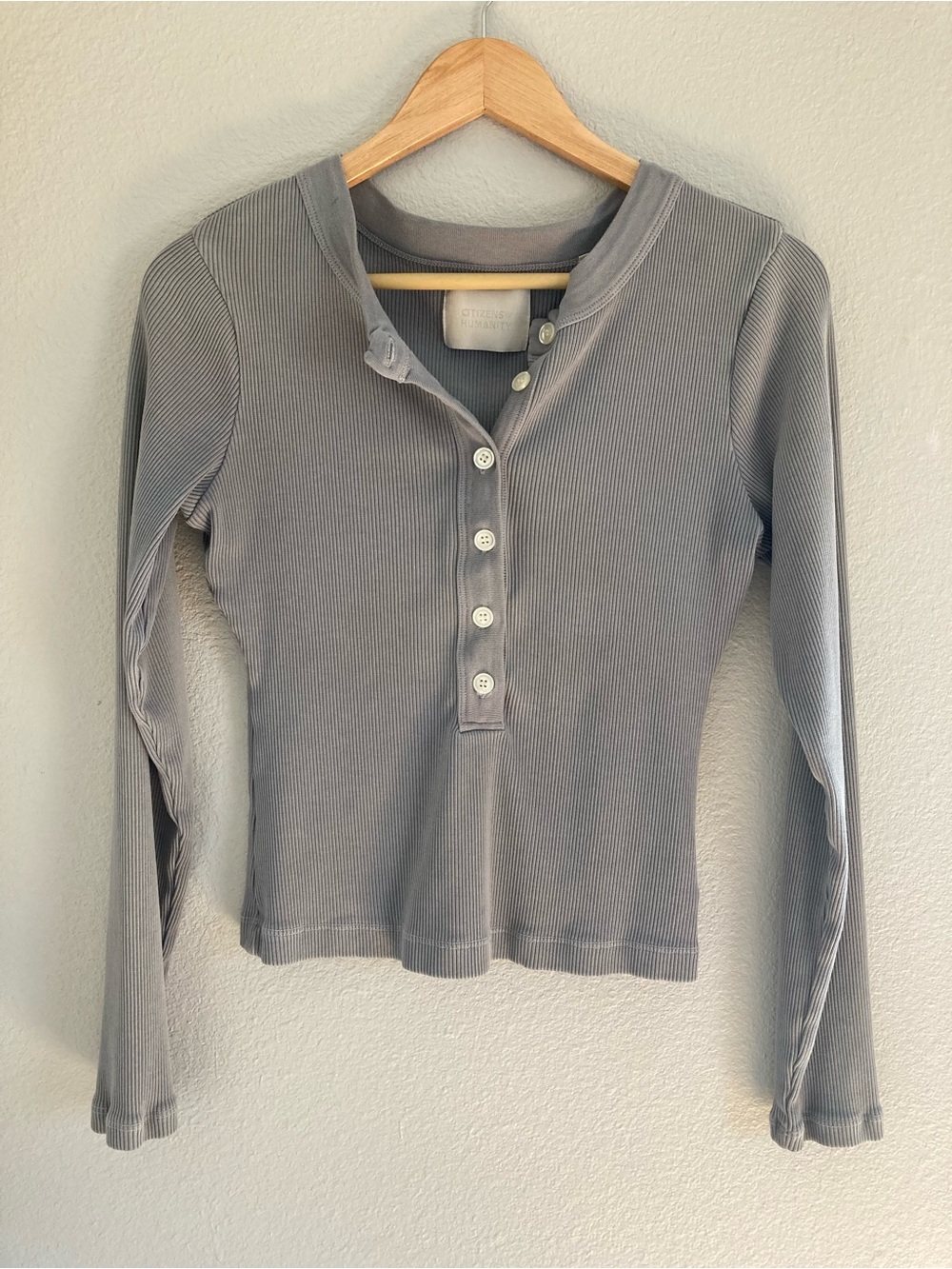 Varra Henley